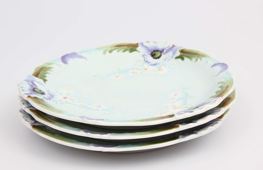 Декоративная фарфоровая тарелка 3 шт.