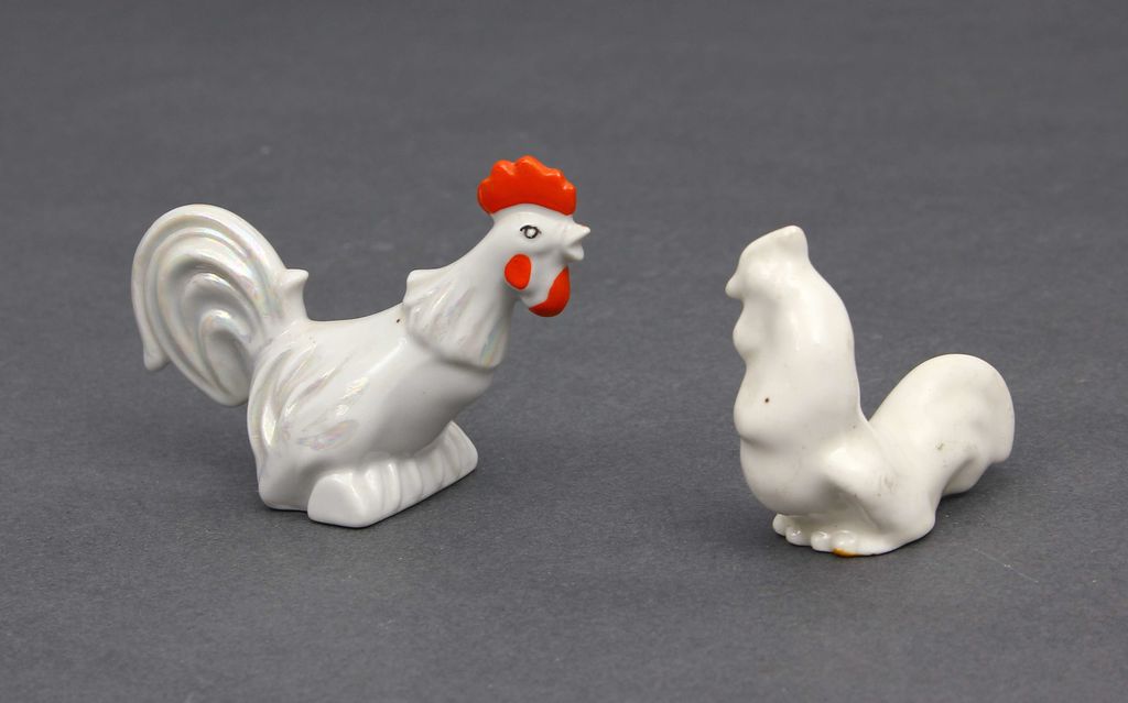 Porcelain figurines „Cock” 2 pcs.