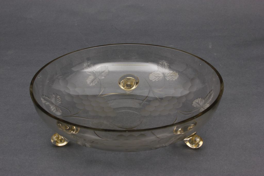 Glass Fruit Bowl 