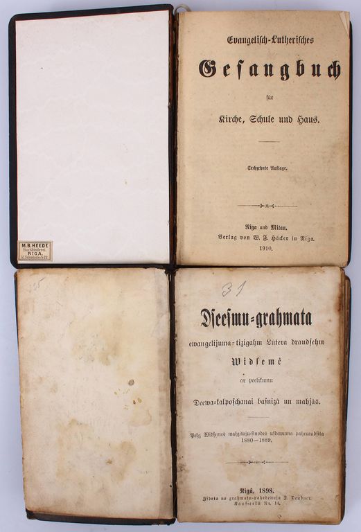 2 сборника песен для евангелическо-лютеранских общин (на немецком и латышском языках)