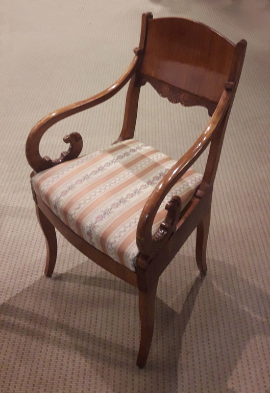 Элегантные стулья Бидермейера (4 шт.)