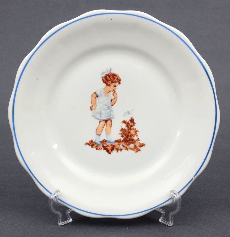 Porcelain plate for kids
