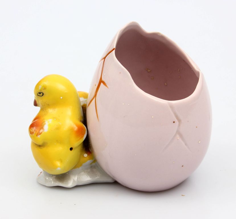 Porcelain egg utensil 