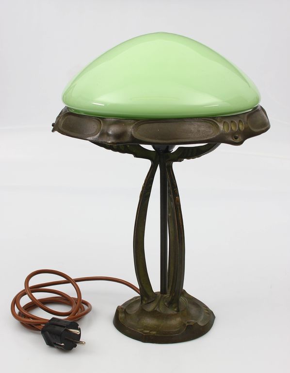 Art nouveau bronze table lamp
