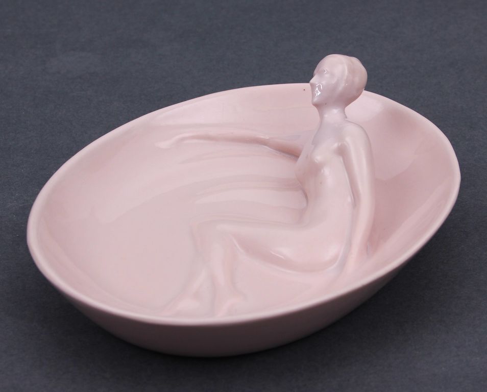 Pink porcelain dish