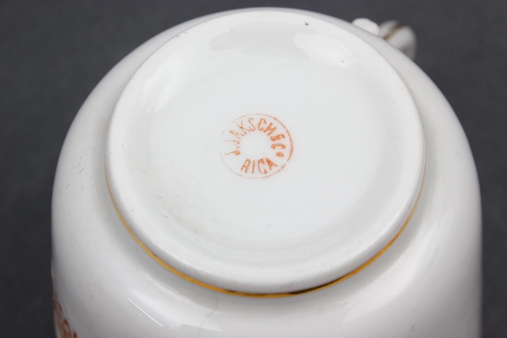 Porcelain cups with plates (5 pcs)