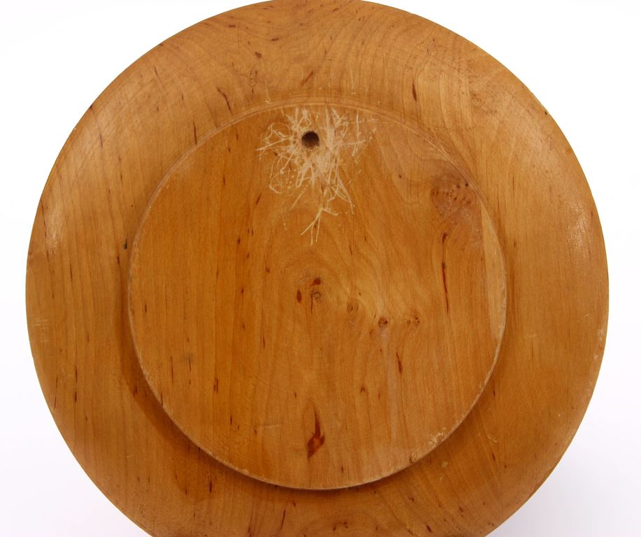 Деревянная тарелка  