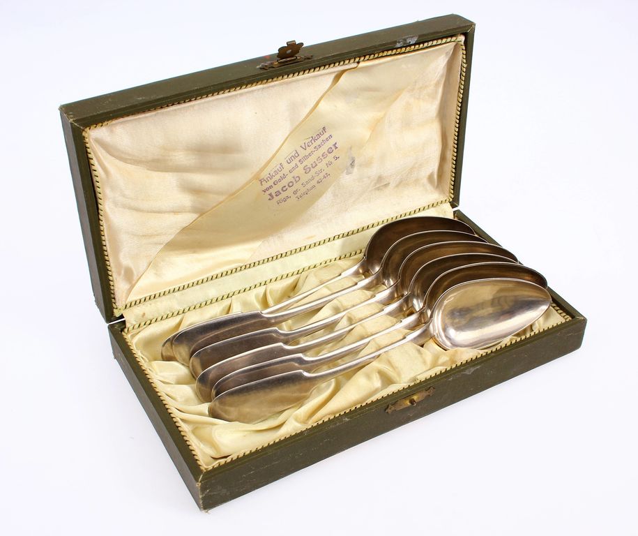 Silver spoons 6 pcs. in the box