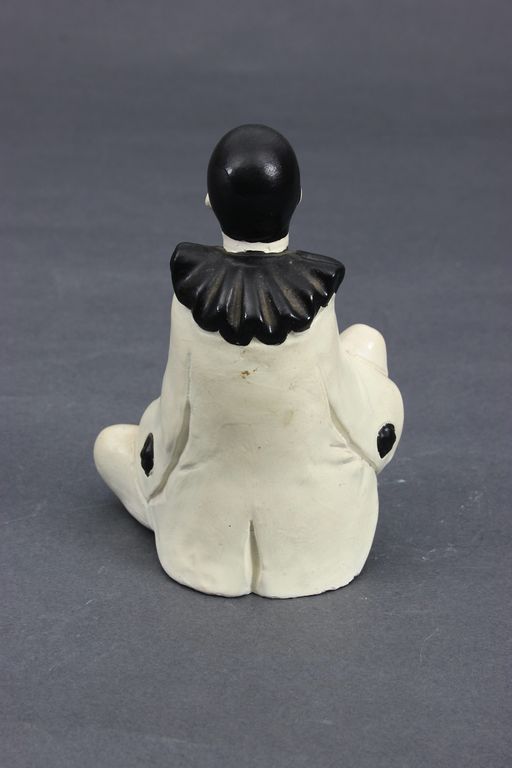 Biscuit figurine 