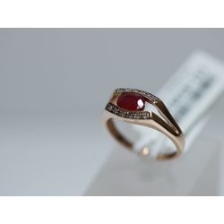 Gold ring with 12 brilliants, 1 ruby