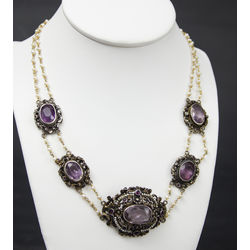 Austro-Hungarian Empire necklace with pearls and amethyst