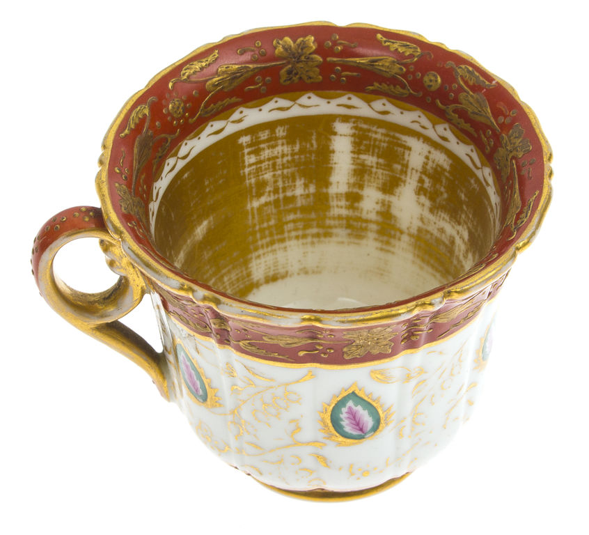 Фарфоровая чашка Гарднер с росписью