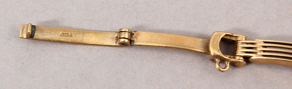 Gold watch Garrard in the original box