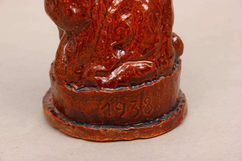 Keramikas figūriņa 