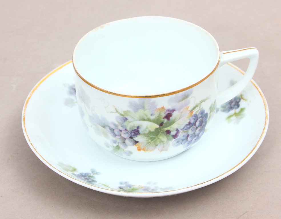 Porcelai cup with saucer