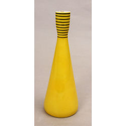 Porcelain vase / bottle