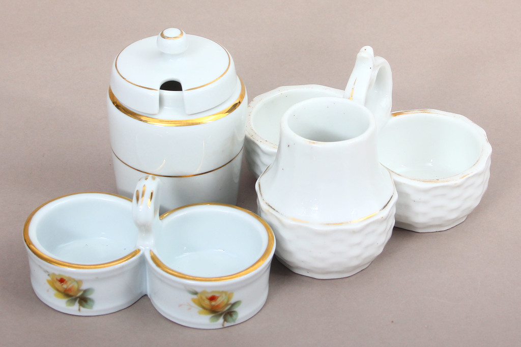 Porcelain spice container set (3 pcs.)