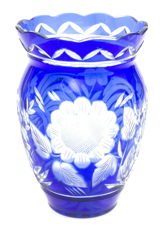 The colored glass vase 