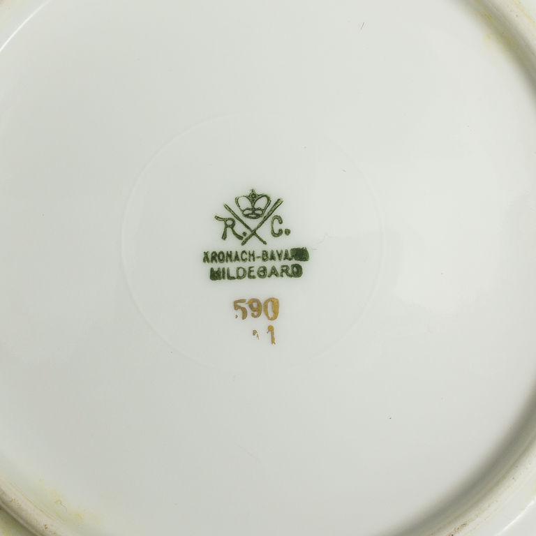 Porcelain serving plate set (2 pieces)