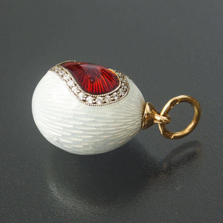 Faberge gold pendant  