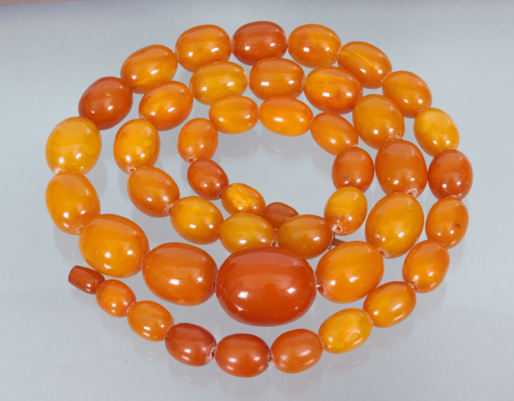 Natural Baltic amber beads necklace