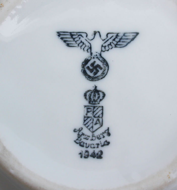 Porcelain dinnerware set with swastika - 2 cups, bowl and sauce bowl