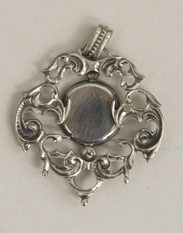 Gilded silver pendant