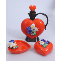 Porcelain set - Decanter and two bowls in the shape of a heart