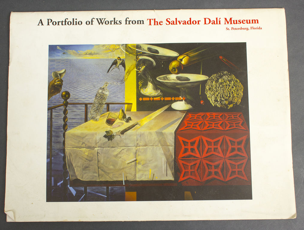 Salvadora Dali darbu ilustrāciju albums