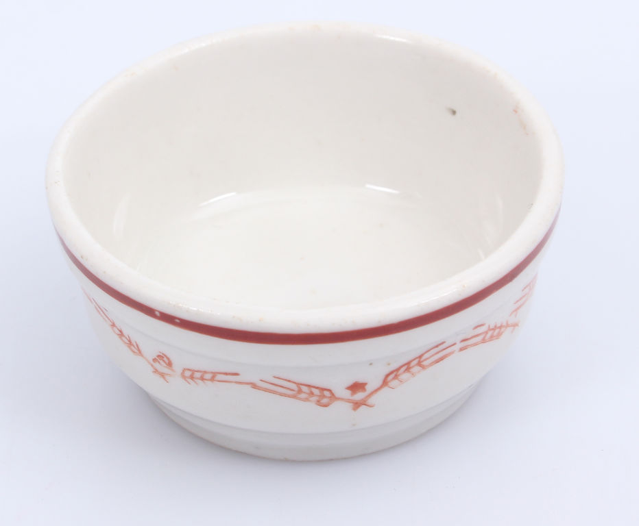 Porcelain salt dish in art deco style
