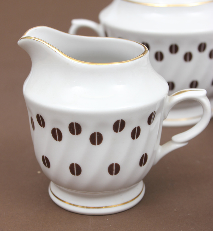 Porcelain tea.coffee set for 6 persons 