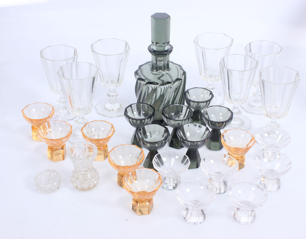 Box with various glass products - glasses, glasses, decanter