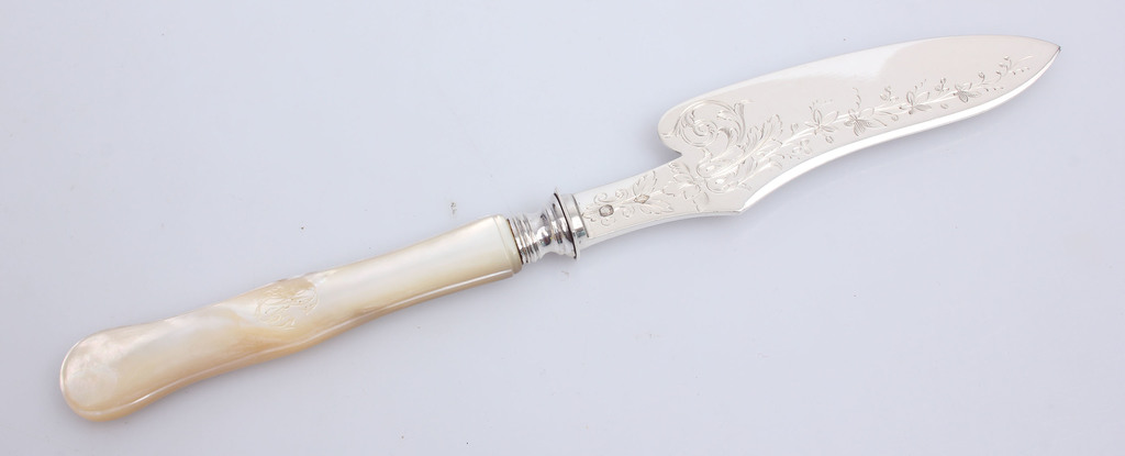 Серебряный нож для торта/ шпатель с жемчужной ручкой