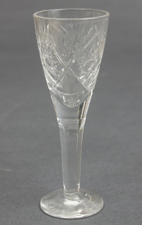 Glass glasses (12 pieces)