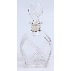 Crystal cognac decanter with silver finish