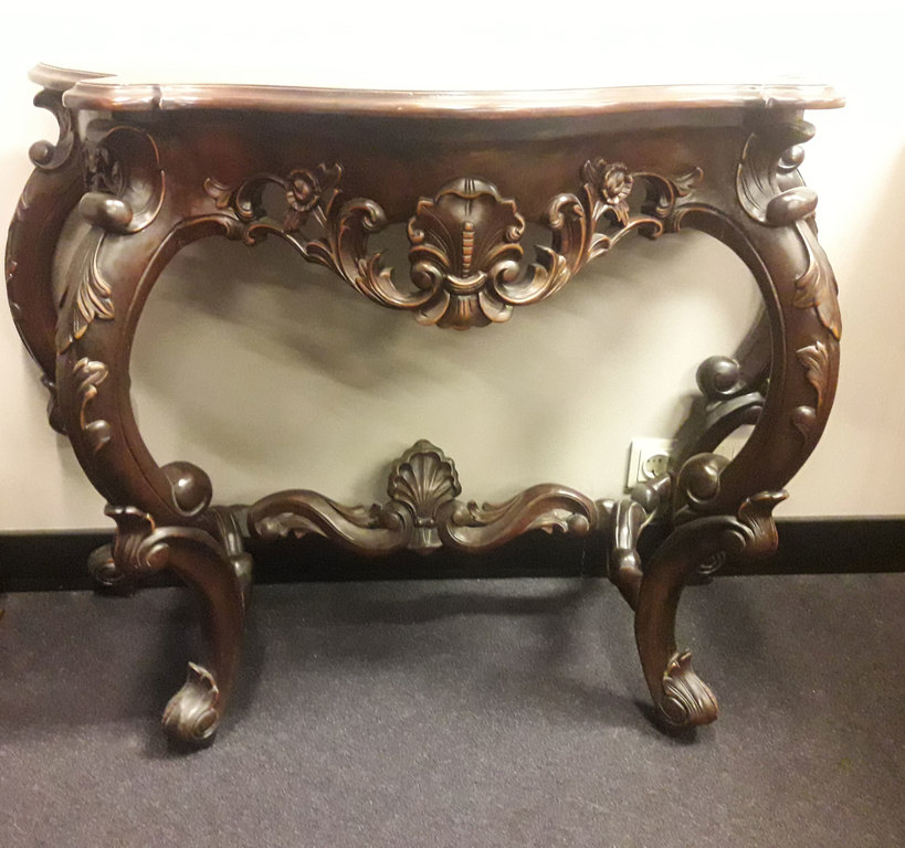 Console table in rococo style