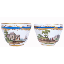 Porcelain cups (pair)