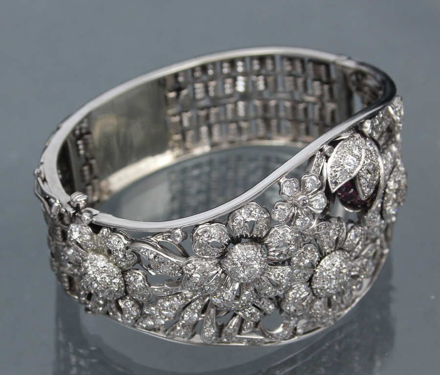 Platinum bracelet with diamonds and rubies