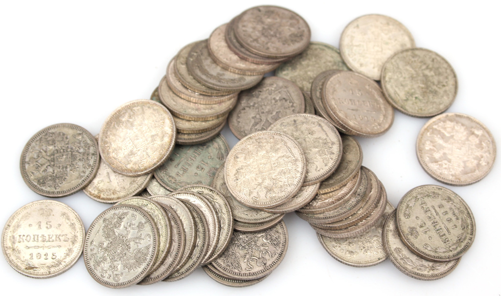 Серебряные монеты 15 копеек (51 штука)