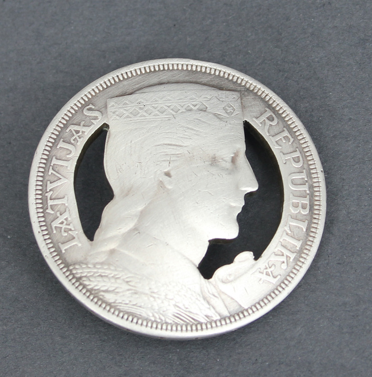 Silver brooch made from 5 lats coin