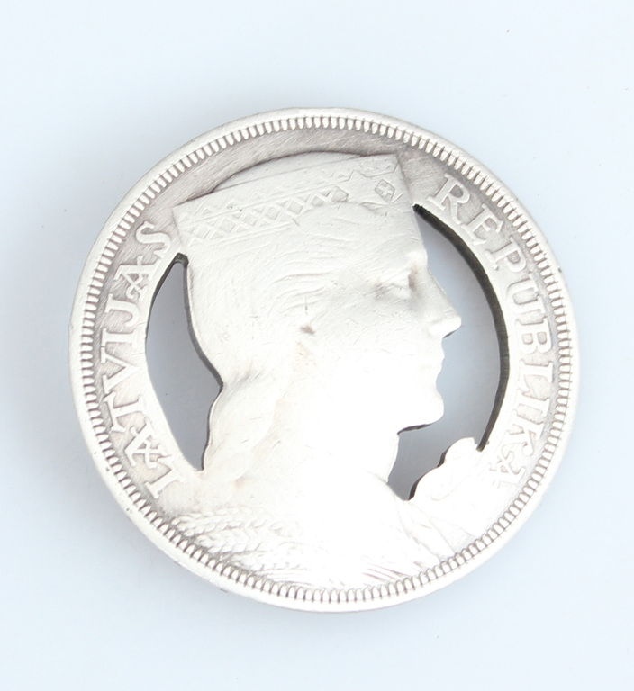 Silver brooch made from 5 lats coin