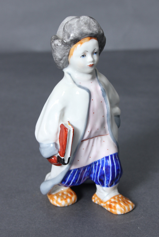 Porcelain figure „Boy with book (Filipok)”