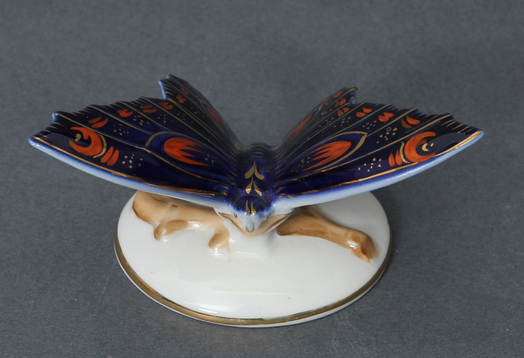 Porcelain figurine of 