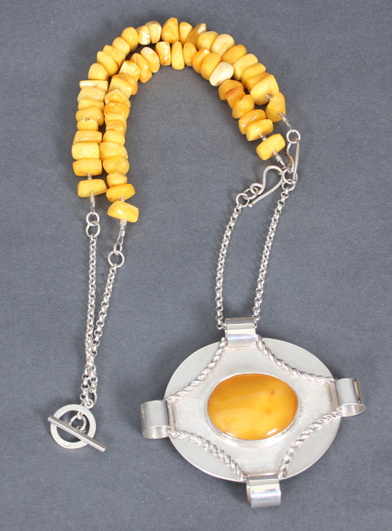 Silver necklace / amber brooch