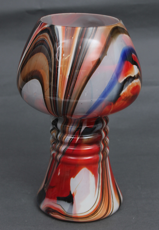 Colored glass vase / bowl