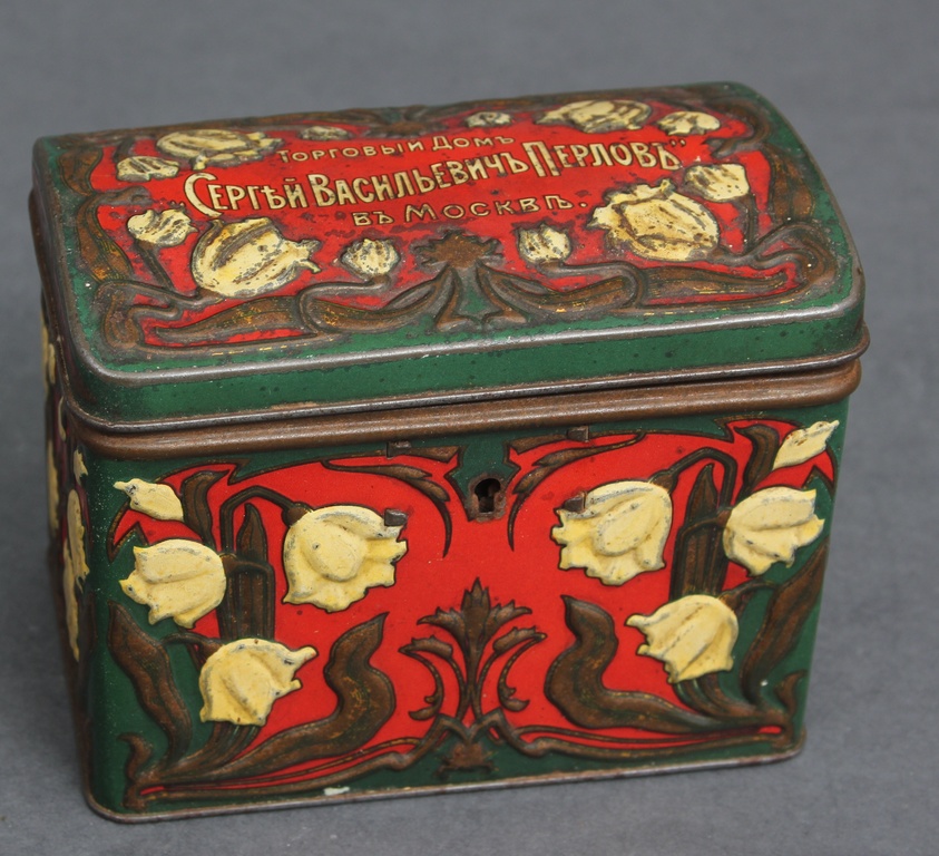 Art Nouveau metal box