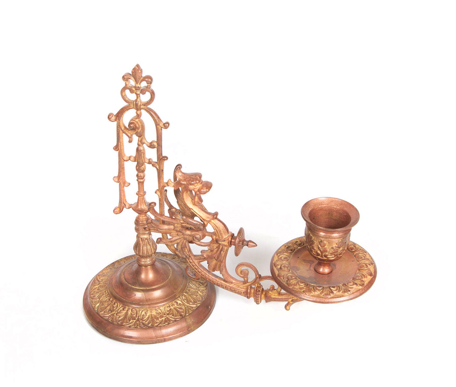 Bronze table candle holder
