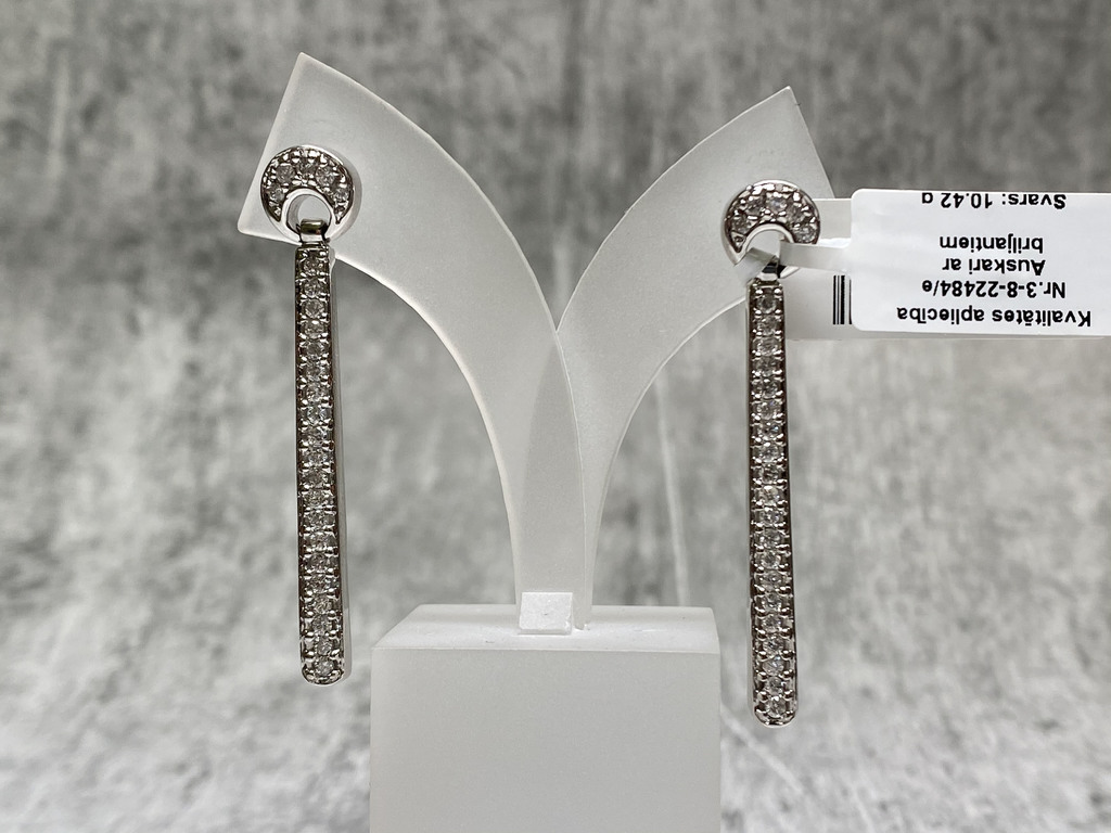White gold earrings with 48 diamonds