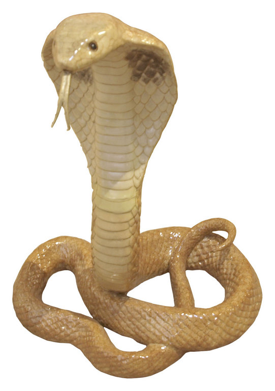 Фарфоровая фигура змея