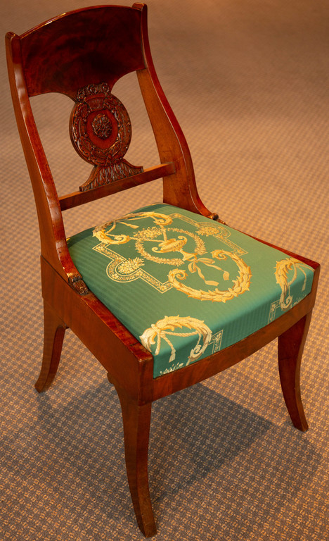 Элегантные стулья Бидермейера (2 шт.)
